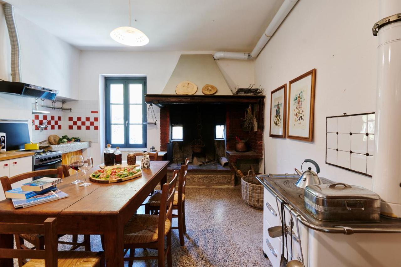 トスコラーノ・マデルノ Casa Lumeヴィラ エクステリア 写真