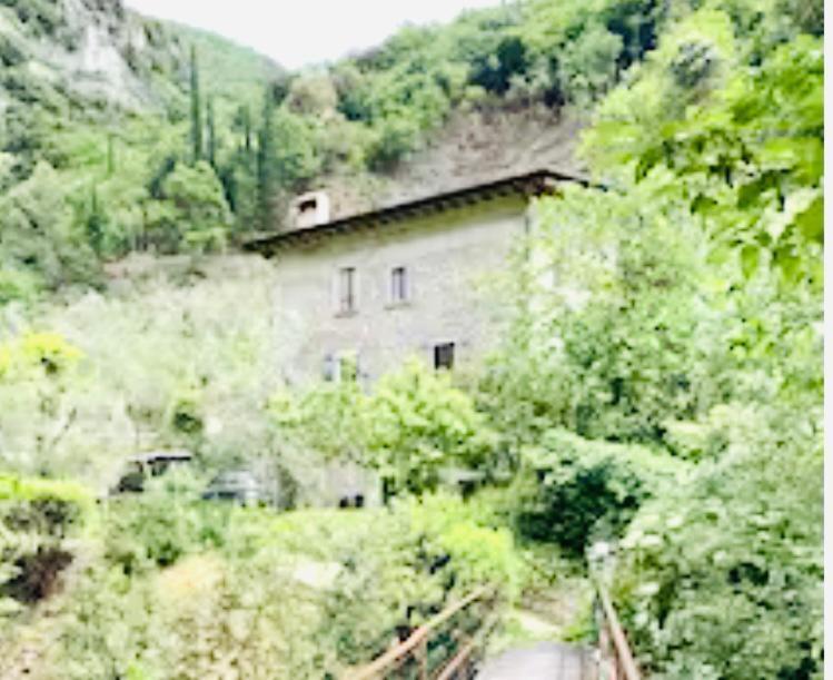 トスコラーノ・マデルノ Casa Lumeヴィラ エクステリア 写真